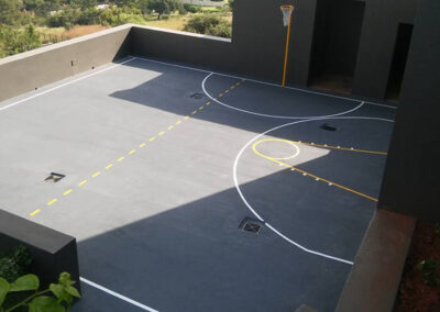 proten surface: Mini-basketball-and-netbal court construction